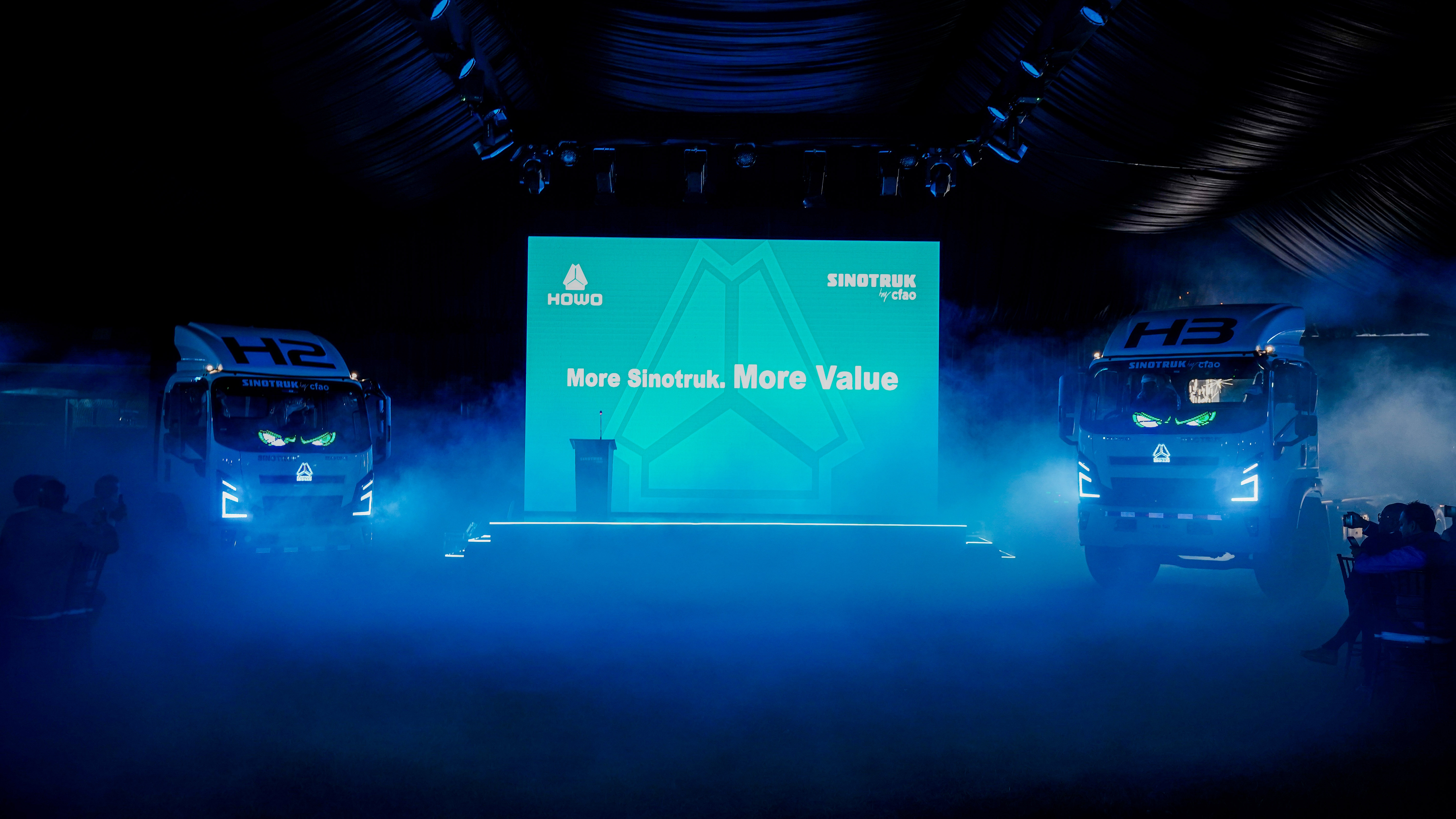 中國(guó)重汽成功舉辦HOWO-H2&H3輕卡產(chǎn)品發(fā)布會(huì)